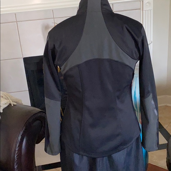 Athleta Mecaheat, Black Zippered Jacket🦾 - Picture 6 of 12